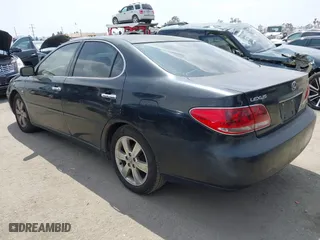 2006 Lexus ES 330 with VIN JTHBA30G165155199, listed as a IAAI auction lot 42115102 with 258,440 mi miles. Bid and sale history available at carsss.com. Image 3.