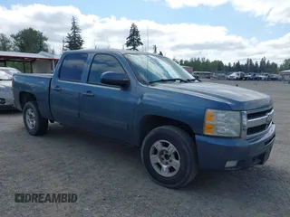 2007 Chevrolet Silverado 1500 with VIN 2GCFC13Y971660819, listed as a IAAI auction lot 42157174 with 480,357 mi miles and . Bid and sale history available at DreamBid. Image 1.