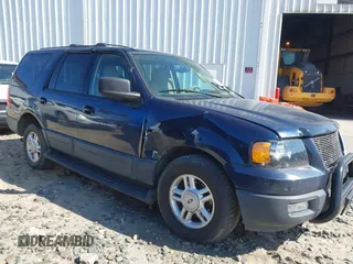 2003 Ford Expedition Special Service with VIN 1FMFU16L63LB91654, listed as a IAAI auction lot 41873090 with 296,213 mi miles. Bid and sale history available at carsss.com. Image 6.