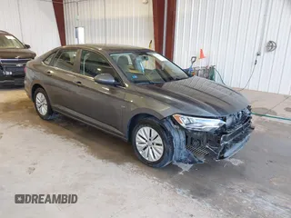 2019 Volkswagen Jetta S with VIN 3VWC57BU3KM070838, listed as a IAAI auction lot 42010372 with 89,999 mi miles and . Bid and sale history available at DreamBid. Image 1.