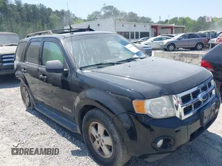 2008 Ford Escape XLT с VIN 1FMCU931X8KB06459, выставлен на аукционе IAAI как лот 42055096 с пробегом 156 316 миль миль и . История ставок и продаж доступна на DreamBid. Изображение 1.