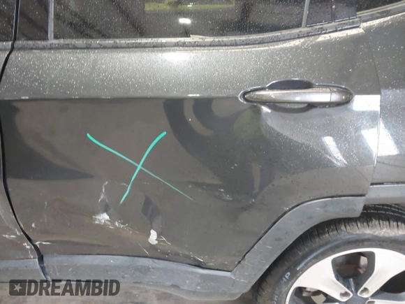 2018 Jeep Compass Latitude with VIN 3C4NJDBB9JT116391, listed as a IAAI auction lot 41953729 with 129,331 mi miles and . Bid and sale history available at DreamBid. Image 6.
