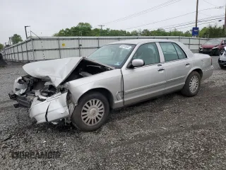 2008 Mercury Grand Marquis LS z VIN 2MEFM75V58X606742, wystawiony jako Copart lot #55515635 z przebiegiem 42 510 mil mil oraz Szkoda całkowita • Salvage title. Historia ofert i sprzedaży dostępna na DreamBid. Obrazek 1.