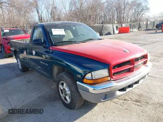 1998 Dodge Dakota SLT with VIN 1B7FL26X6WS656461, listed as a IAAI auction lot 41778385 with 134,236 mi miles. Bid and sale history available at carsss.com. Image 1.