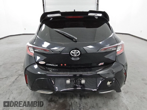 2020 Toyota Corolla Hatchback SE with VIN JTND4RBEXL3091540, listed as a Copart auction lot 71371204 with 106,199 mi miles and Clean Title. Bid and sale history available at carsss.com. Image 6.