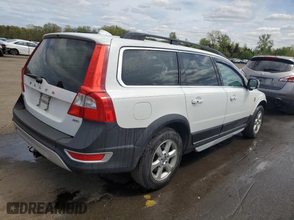 2013 Volvo XC70 3.2L with VIN YV4952BZ4D1160718, listed as a Copart auction lot 52812724 with 131,803 mi miles and Salvage Title. Bid and sale history available at DreamBid. Image 3.