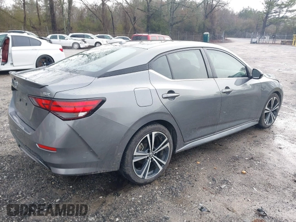 2020 Nissan Sentra SR with VIN 3N1AB8DV0LY220013, listed as a IAAI auction lot 41576242 with 79,997 mi miles and . Bid and sale history available at DreamBid. Image 4.