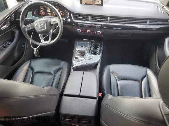 2017 Audi Q7 Premium Plus with VIN WA1LAAF74HD033389, listed as a Copart auction lot 55304985 with 107,853 mi miles and Clean Title. Bid and sale history available at DreamBid. Image 8.