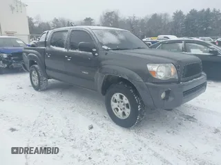 2011 Toyota Tacoma with VIN 3TMLU4EN9BM076409, listed as a IAAI auction lot 41367853 with 139,896 mi miles. Bid and sale history available at carsss.com. Image 1.