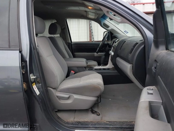 2008 Toyota Tundra 2WD Truck with VIN 5TFEV54188X051885, listed as a IAAI auction lot 41457168 with 203,003 mi miles. Bid and sale history available at carsss.com. Image 5.