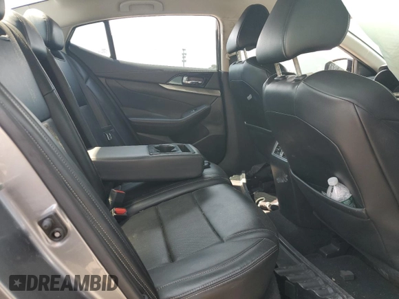 2021 Nissan Maxima SV with VIN 1N4AA6CV5MC504159, listed as a Copart auction lot 60447655 with 80,390 mi miles and Salvage title. Bid and sale history available at DreamBid. Image 10.