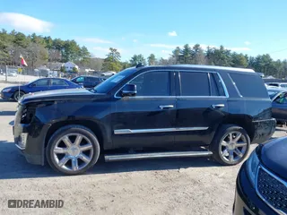 2016 Cadillac Escalade Premium Collection with VIN 1GYS4CKJ8GR418990, listed as a IAAI auction lot 41848378 with 141,354 mi miles. Bid and sale history available at carsss.com. Image 14.