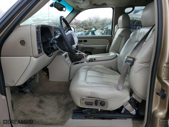 2001 Chevrolet Tahoe LT with VIN 1GNEK13T01J197167, listed as a Copart auction lot 45589865 with 216,391 mi miles and Salvage Title. Bid and sale history available at carsss.com. Image 7.
