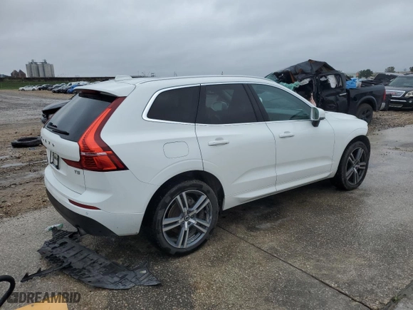 2021 Volvo XC60 Momentum with VIN YV4102DK6M1744632, listed as a Copart auction lot 79962784 with 117,766 mi miles and Salvage Title. Bid and sale history available at carsss.com. Image 3.