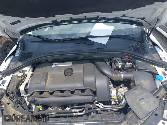 2010 Volvo XC60 3.0T с VIN YV4992DZ0A2029275, выставлен на аукционе IAAI как лот 42154894 с пробегом 149 415 миль миль и . История ставок и продаж доступна на DreamBid. Изображение 10.