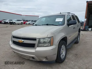 2008 Chevrolet Tahoe LS with VIN 1GNFC13C78R204225, listed as a IAAI auction lot 41600556 with Not provided miles and . Bid and sale history available at DreamBid. Image 2.