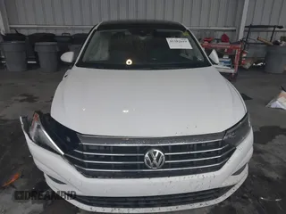 2019 Volkswagen Jetta SEL with VIN 3VWEB7BU9KM166586, listed as a IAAI auction lot 41382619 with 39,872 mi miles and . Bid and sale history available at DreamBid. Image 12.