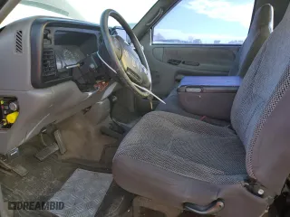 1996 Dodge Ram 1500 with VIN 1B7HF16Z4TS541509, listed as a Copart auction lot 84533164 with 178,601 mi miles and Salvage Title. Bid and sale history available at carsss.com. Image 7.