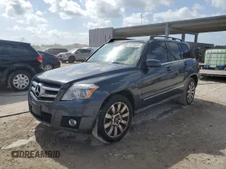 2011 Mercedes-Benz GLK with VIN WDCGG8HB5BF576787, listed as a Copart auction lot 52255625 with 201,826 mi miles and Clean Title. Bid and sale history available at carsss.com. Image 1.