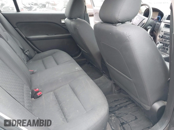2011 Ford Fusion SE with VIN 3FAHP0HA1BR154897, listed as a IAAI auction lot 41838914 with 278,752 mi miles. Bid and sale history available at carsss.com. Image 8.