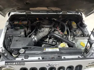 2008 Jeep Wrangler Unlimited Sahara with VIN 1J4GA59148L652001, listed as a Copart auction lot 48599655 with 161,436 mi miles and Clean title. Bid and sale history available at DreamBid. Image 14.
