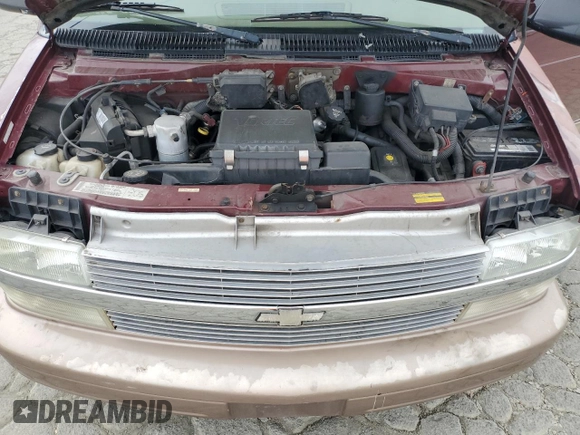 2004 Chevrolet Astro with VIN 1GNEL19X64B119448, listed as a Copart auction lot 54255085 with 245,261 mi miles and Clean Title. Bid and sale history available at carsss.com. Image 12.