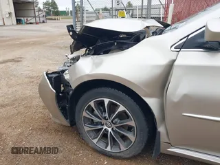 2018 Toyota Avalon XLE with VIN 4T1BK1EB5JU268101, listed as a IAAI auction lot 41470858 with 31,720 mi miles and . Bid and sale history available at DreamBid. Image 18.