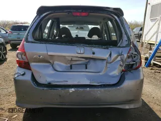 2008 Honda Fit Sport z VIN JHMGD386X8S030697, wystawiony jako Copart lot #53577655 z przebiegiem 188 944 mil mil oraz Szkoda całkowita • Salvage title. Historia ofert i sprzedaży dostępna na DreamBid. Obrazek 6.