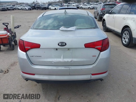2013 Kia Optima LX z VIN 5XXGM4A73DG094160, wystawiony jako IAAI lot #41523337 z przebiegiem Nie podano mil oraz . Historia ofert i sprzedaży dostępna na DreamBid. Obrazek 15.