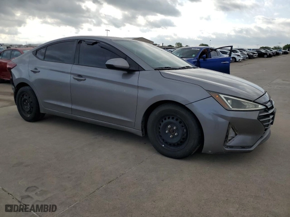 2020 Hyundai Elantra SE with VIN KMHD74LFXLU919209, listed as a Copart auction lot 52880935 with 137,271 mi miles and Salvage Title. Bid and sale history available at carsss.com. Image 4.