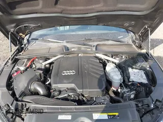2022 Audi A4 S line Premium Plus z VIN WAUEAAF41NN015360, wystawiony jako IAAI lot #41320262 z przebiegiem 63 275 mil mil oraz . Historia ofert i sprzedaży dostępna na DreamBid. Obrazek 10.