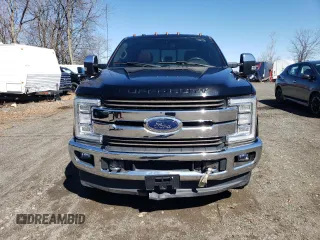 2018 Ford F-350 XL с VIN 1FT8W3DT4JEC39532, выставлен на аукционе Copart как лот 49990685 с пробегом 66 216 миль миль и Списание • Salvage title. История ставок и продаж доступна на DreamBid. Изображение 5.