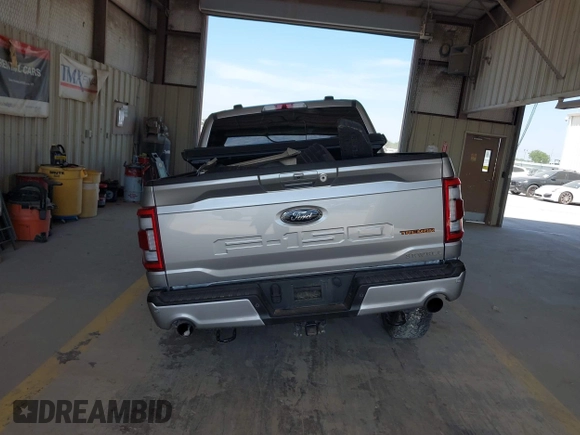2022 Ford F-150 XL with VIN 1FTEW1E87NFC14464, listed as a IAAI auction lot 42262127 with 39,614 mi miles and . Bid and sale history available at DreamBid. Image 16.