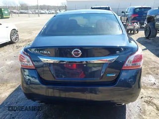 2013 Nissan Altima SV with VIN 1N4AL3APXDN437334, listed as a IAAI auction lot 41877243 with 190,817 mi miles and . Bid and sale history available at carsss.com. Image 16.