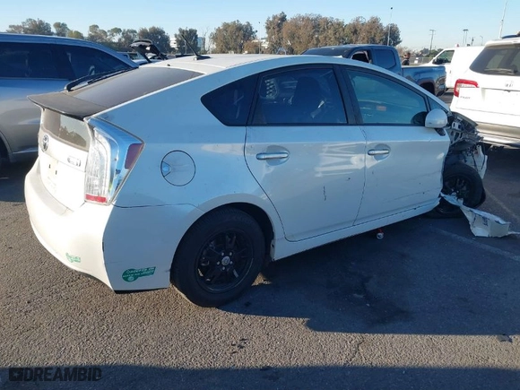 2013 Toyota Prius Plug-In with VIN JTDKN3DP8D3038907, listed as a IAAI auction lot 41360784 with 148,252 mi miles. Bid and sale history available at carsss.com. Image 4.