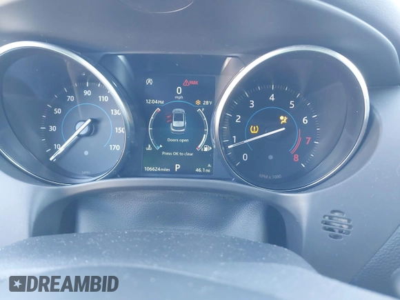 2018 Jaguar F-Pace 30t Premium with VIN SADCJ2GX4JA290073, listed as a IAAI auction lot 41399044 with 106,624 mi miles and . Bid and sale history available at DreamBid. Image 7.