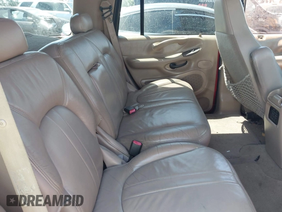 1999 Ford Expedition XLT with VIN 1FMRU17LXXLC35575, listed as a IAAI auction lot 42820162 with 166,172 mi miles and . Bid and sale history available at DreamBid. Image 8.