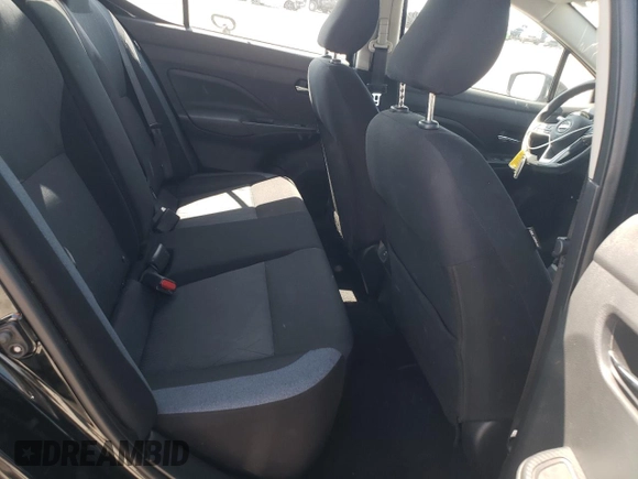 2023 Nissan Versa SV z VIN 3N1CN8EV5PL838140, wystawiony jako Copart lot #54653655 z przebiegiem 53 664 mil mil oraz Szkoda całkowita • Salvage title. Historia ofert i sprzedaży dostępna na DreamBid. Obrazek 10.