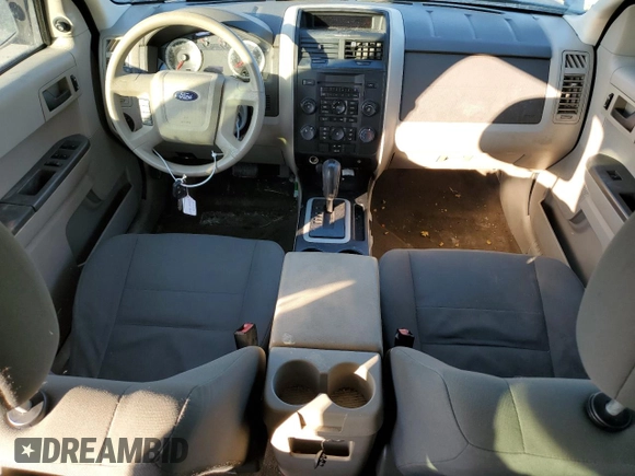2010 Ford Escape XLS with VIN 1FMCU0C70AKB20439, listed as a Copart auction lot 42294425 with 135,655 mi miles and Clean title. Bid and sale history available at DreamBid. Image 8.