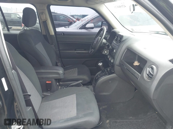 2011 Jeep Patriot Sport with VIN 1J4NF1GB5BD188117, listed as a IAAI auction lot 42146826 with 142,760 mi miles. Bid and sale history available at carsss.com. Image 5.