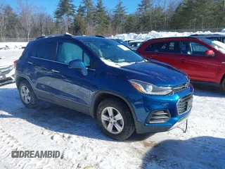 2020 Chevrolet Trax LT with VIN 3GNCJPSB1LL208582, listed as a IAAI auction lot 41598666 with 22,539 mi miles. Bid and sale history available at carsss.com. Image 1.