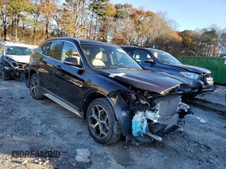 2018 BMW X1 sDrive28i with VIN WBXHU7C3XJ5L09567, listed as a Copart auction lot 69174212 with 31,954 mi miles. Bid and sale history available at carsss.com. Image 4.