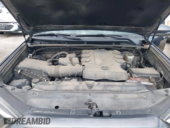 2018 Toyota 4Runner SR5 с VIN JTEZU5JRXJ5189536, выставлен на аукционе IAAI как лот 42314799 с пробегом 145 889 миль миль и . История ставок и продаж доступна на DreamBid. Изображение 10.