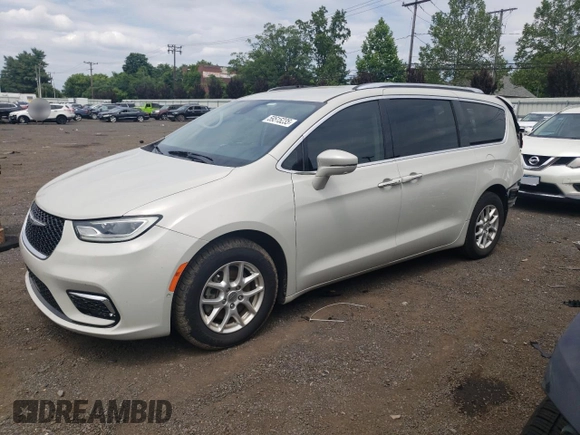 2021 Chrysler Pacifica Touring L with VIN 2C4RC1BGXMR559226, listed as a Copart auction lot 59515235 with 61,219 mi miles and Salvage title. Bid and sale history available at DreamBid. Image 1.