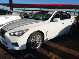 2019 Infiniti Q50 Luxe с VIN JN1EV7AP1KM515602, выставлен на аукционе IAAI как лот 41525562 с пробегом 129 666 миль миль и . История ставок и продаж доступна на DreamBid. Изображение 2.