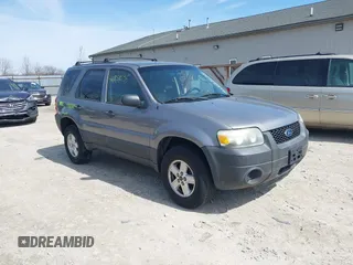 2007 Ford Escape XLS с VIN 1FMYU02Z77KA62394, выставлен на аукционе IAAI как лот 41858635 с пробегом 165 948 миль миль и . История ставок и продаж доступна на DreamBid. Изображение 1.
