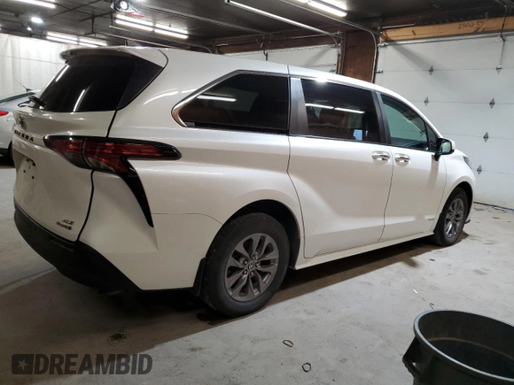 2021 Toyota Sienna XLE с VIN 5TDYSKFC7MS031162, выставлен на аукционе Copart как лот 48371475 с пробегом 47 536 миль миль и Списание • Salvage title. История ставок и продаж доступна на DreamBid. Изображение 3.
