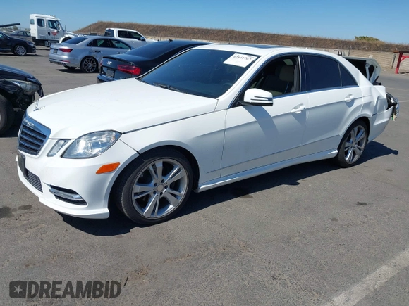 2013 Mercedes-Benz E 350 Luxury with VIN WDDHF5KBXDA764490, listed as a IAAI auction lot 42541763 with 43,428 mi miles and . Bid and sale history available at DreamBid. Image 17.
