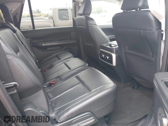 2024 Ford Expedition Max XLT with VIN 1FMJK1J86REA09662, listed as a IAAI auction lot 42434684 with 42,118 mi miles and . Bid and sale history available at DreamBid. Image 8.