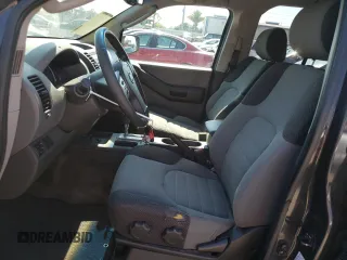2005 Nissan Xterra S z VIN 5N1AN08W55C611593, wystawiony jako Copart lot #57780103 z przebiegiem 204 801 mil mil oraz Szkoda całkowita • Salvage title. Historia ofert i sprzedaży dostępna na DreamBid. Obrazek 7.